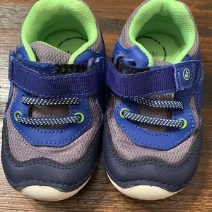 Stride rite toddler shoes 5w